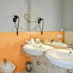 Diana
