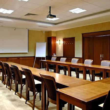 Diana Hotel 3*