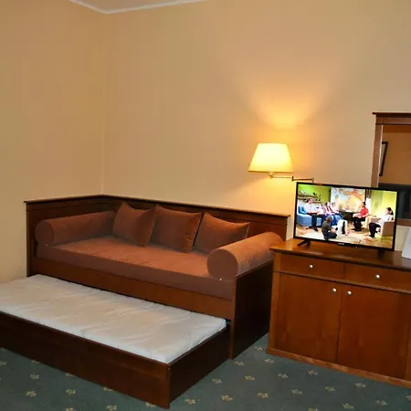 Hotel Diana