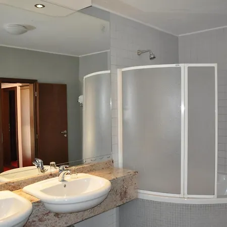 Hotel Diana Piest'any