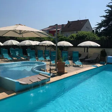 Diana Hotel
